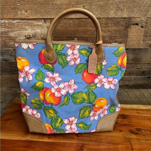 Liz Claiborne Fruit Floral Canvas Tote Bag Tan Trim Large Zip Top - Picture 8 of 12